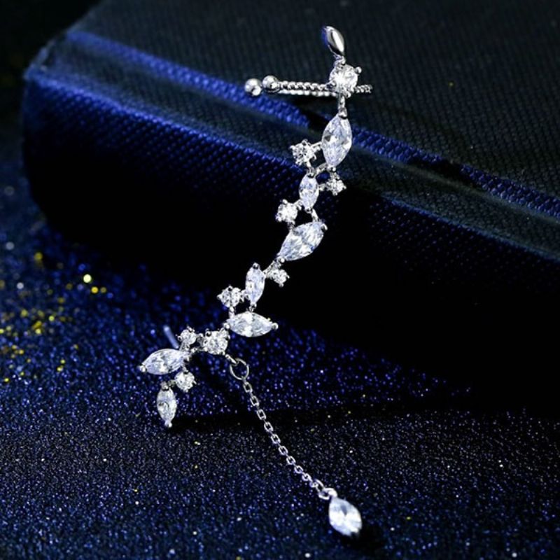 Overdrive Rhinestone Tassel Ear Cuff