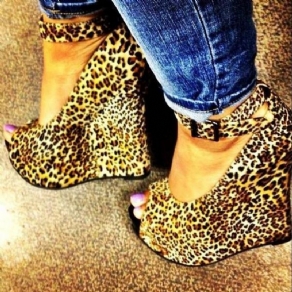 Leopardprint Peep-Toe Kile Sandaler