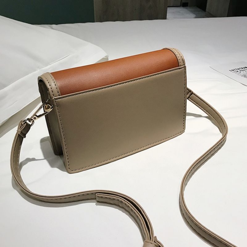 Almindelige Pu Bælte-Dekorerede Rektangulære Crossbody-Tasker