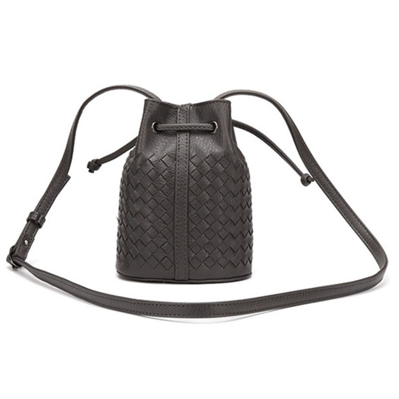 Bøtteformet Strikket Mini Crossbody Taske