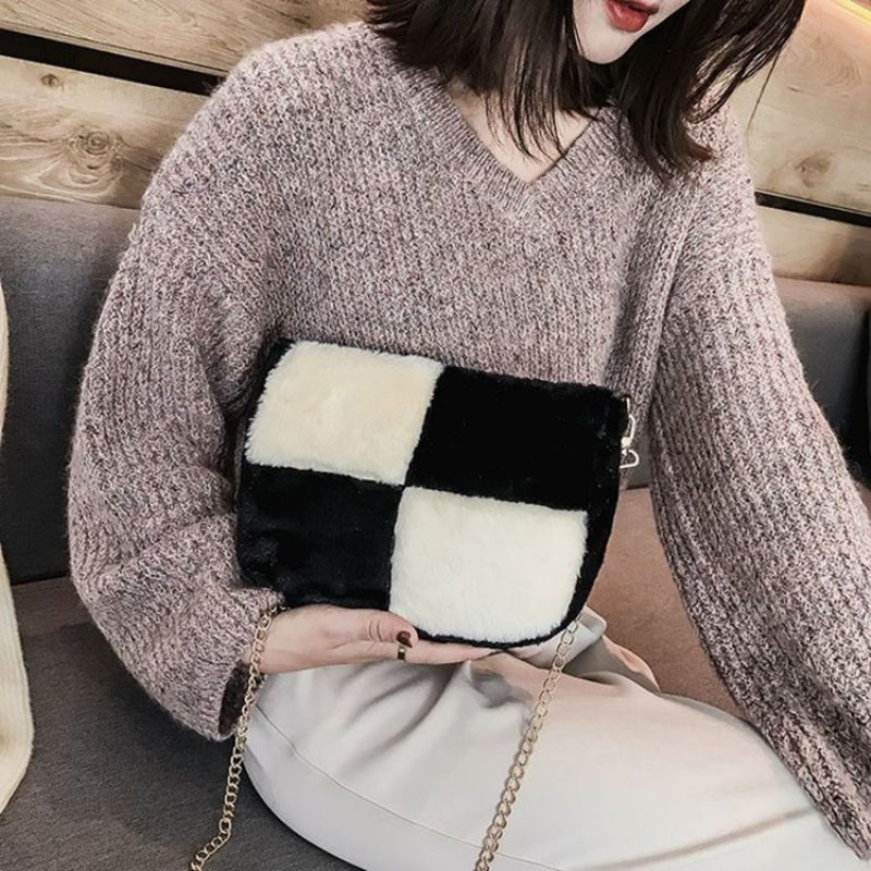 Color Block Saddle Crossbody Tasker