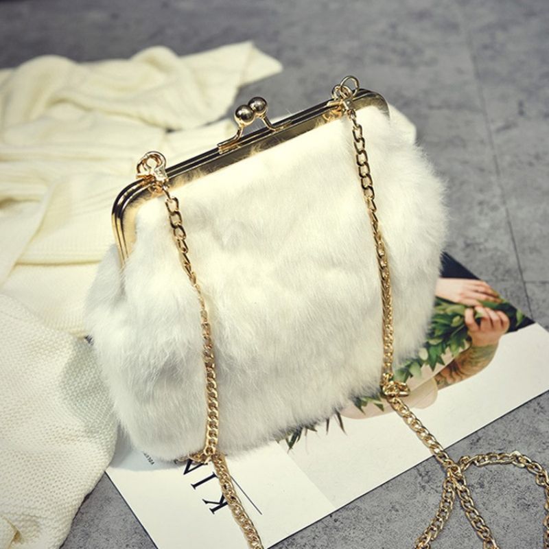 Fux Fur Plain Chain Rektangle Crossbody Tasker