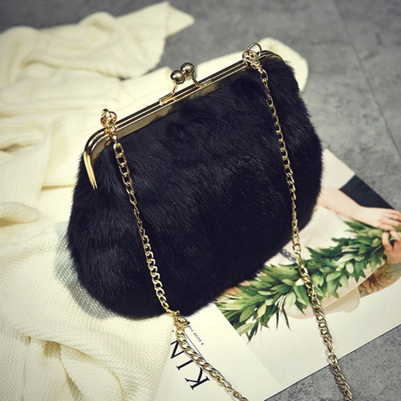 Fux Fur Plain Chain Rektangle Crossbody Tasker