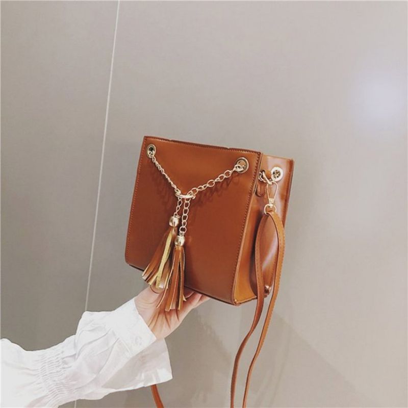 Pu Tassel Plain Square Crossbody Taske