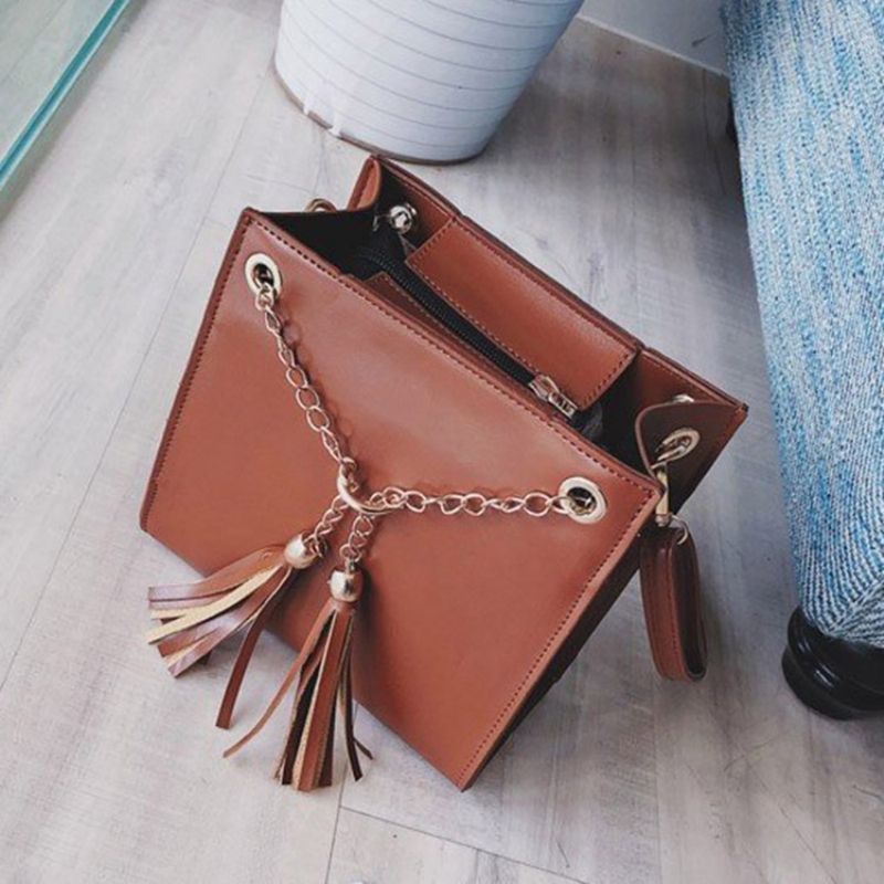 Pu Tassel Plain Square Crossbody Taske