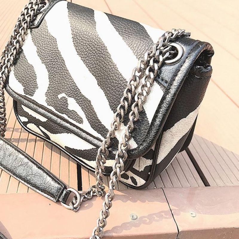 Zebra Stripe Crossbody Taske