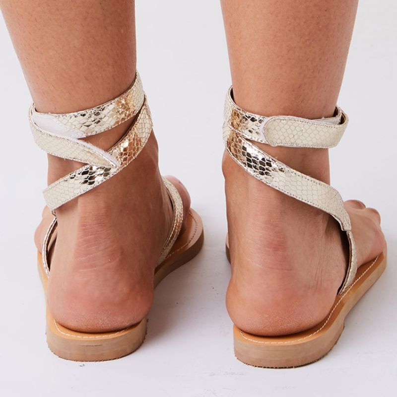 Snake Shape Cross Strap Thong Flade Sandaler