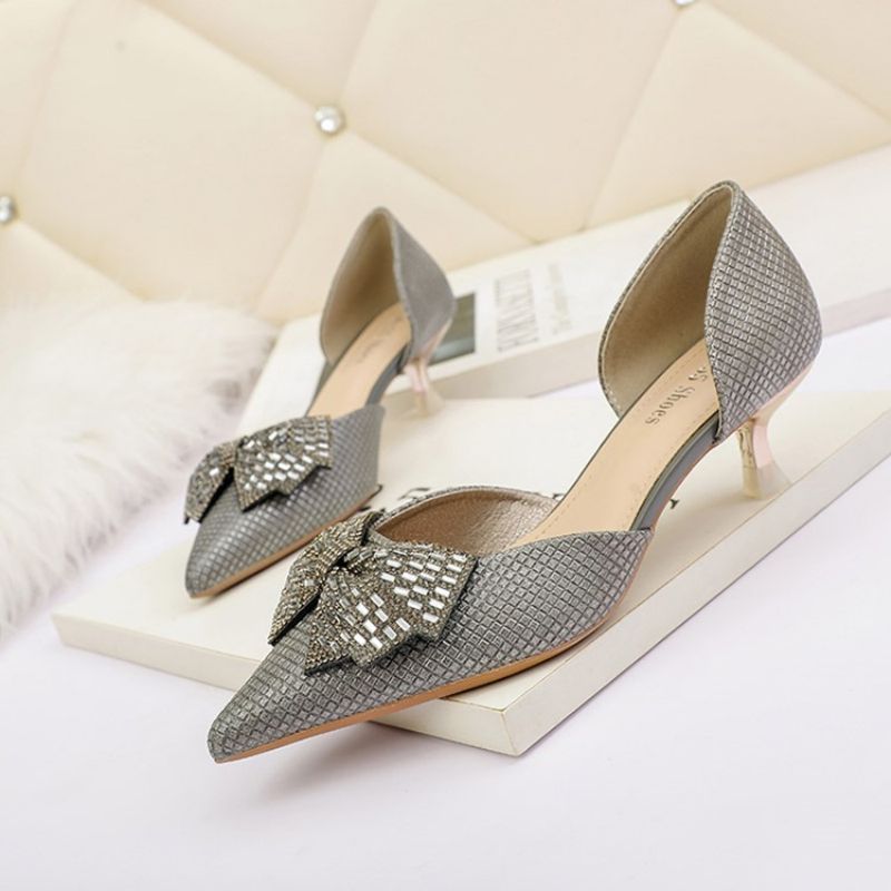 Rhinestone Slip-On Spidse Ensfarvede Tynde Sko