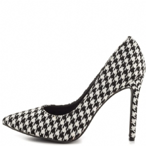 Houndstooth Point Toe Pumps