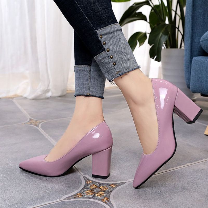 Professionel Spidstå Almindelig Chunky Pumps