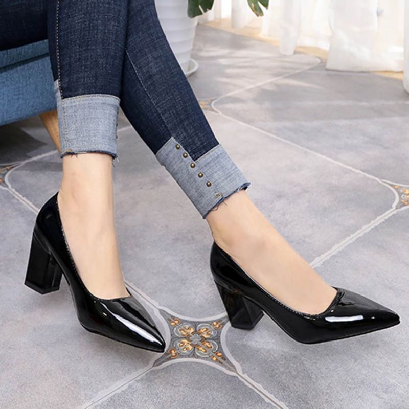 Professionel Spidstå Almindelig Chunky Pumps