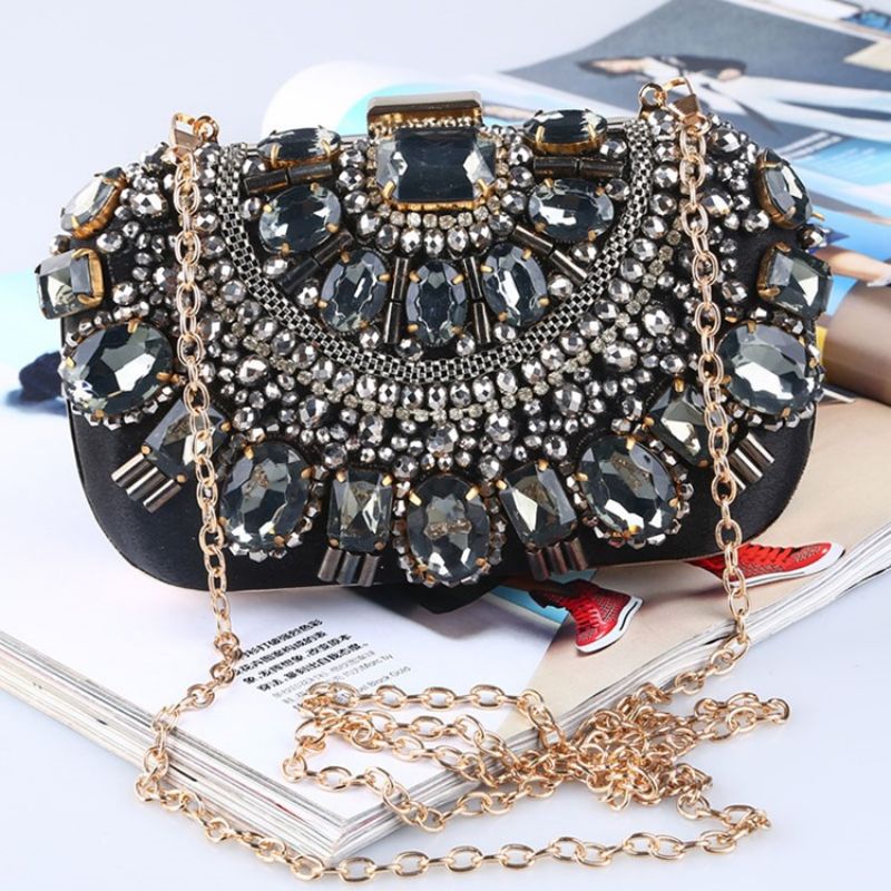 Flap Banket Rhinestone Clutches & Aftentasker