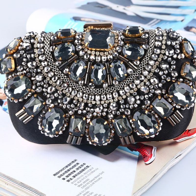 Flap Banket Rhinestone Clutches & Aftentasker